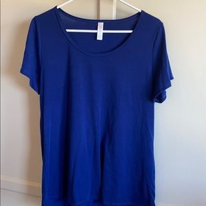 LulaRoe classic tee EUC